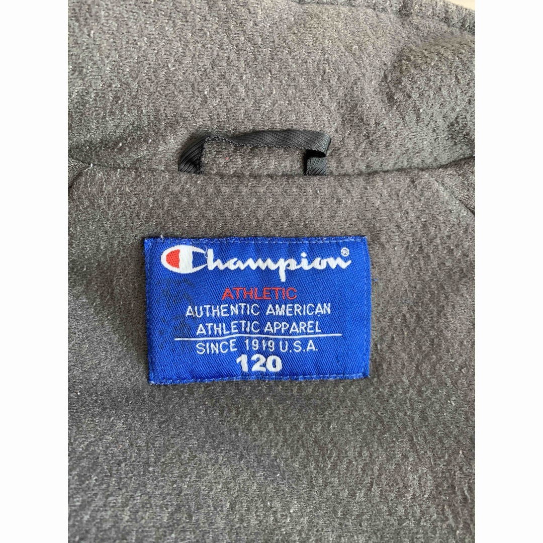 Champion(チャンピオン)のChampion チャンピオン　キッズ　120cm コート　ジャンパー キッズ/ベビー/マタニティのキッズ服男の子用(90cm~)(コート)の商品写真