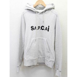 アーペーセー(A.P.C)の【新規値下げ】‡A.P.C.×Sacai/アー・ペー・セー×サカイ‡HOODIETAIYO/裏起毛パーカー/21E2-COEON-M27655/長袖 ライトグレー レディース XXS 【中古】 秋冬 709032(カーディガン)