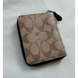 コーチ(COACH)のCOACH コーチ　財布　二つ折り　ラウンドファスナー　コンパクト　ユニセックス(折り財布)