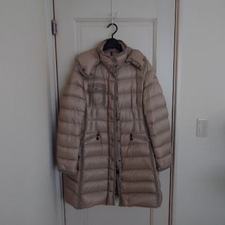 モンクレール(MONCLER)のモンクレール エルミンヌ ４(ダウンコート)