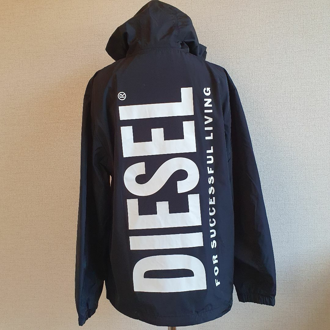 DIESEL(ディーゼル)の【新品・未使用】DIESEL KIDS フーデッドジャケット　黒　14Y　 キッズ/ベビー/マタニティのキッズ服女の子用(90cm~)(ジャケット/上着)の商品写真