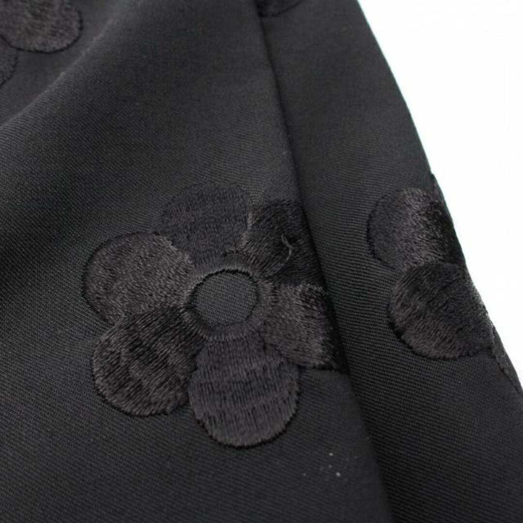 US8総丈スカート 花柄 刺繍 ブラック