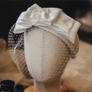 527lorita パール ヘッドドレス 人気 韓国カチューシャ トーク帽(ヘッドドレス/ドレス)