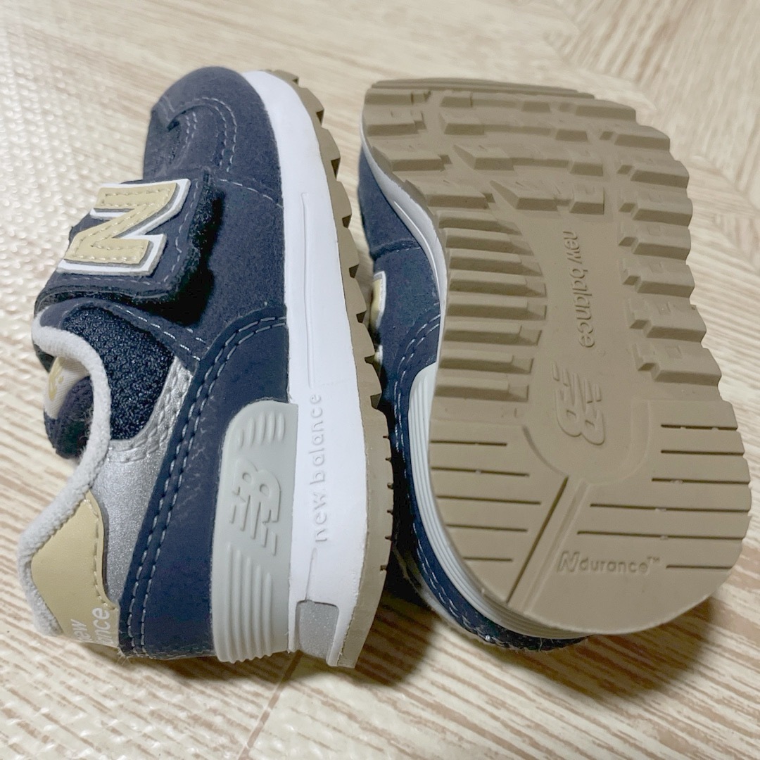 New Balance(ニューバランス)の new balanceキッズスニーカー キッズ/ベビー/マタニティのベビー靴/シューズ(~14cm)(スニーカー)の商品写真