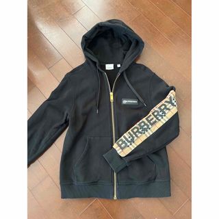 バーバリー(BURBERRY)の【美品】Burberry バーバリー パーカー(パーカー)