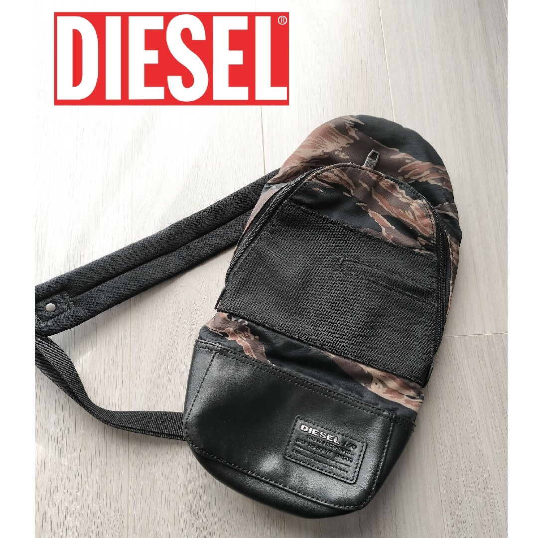 極美品】ディーゼル DIESEL ボディバッグ ショルダーバッグ 迷彩柄