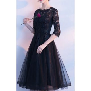 ドレス　黒　Ｓサイズ　#23(ミディアムドレス)
