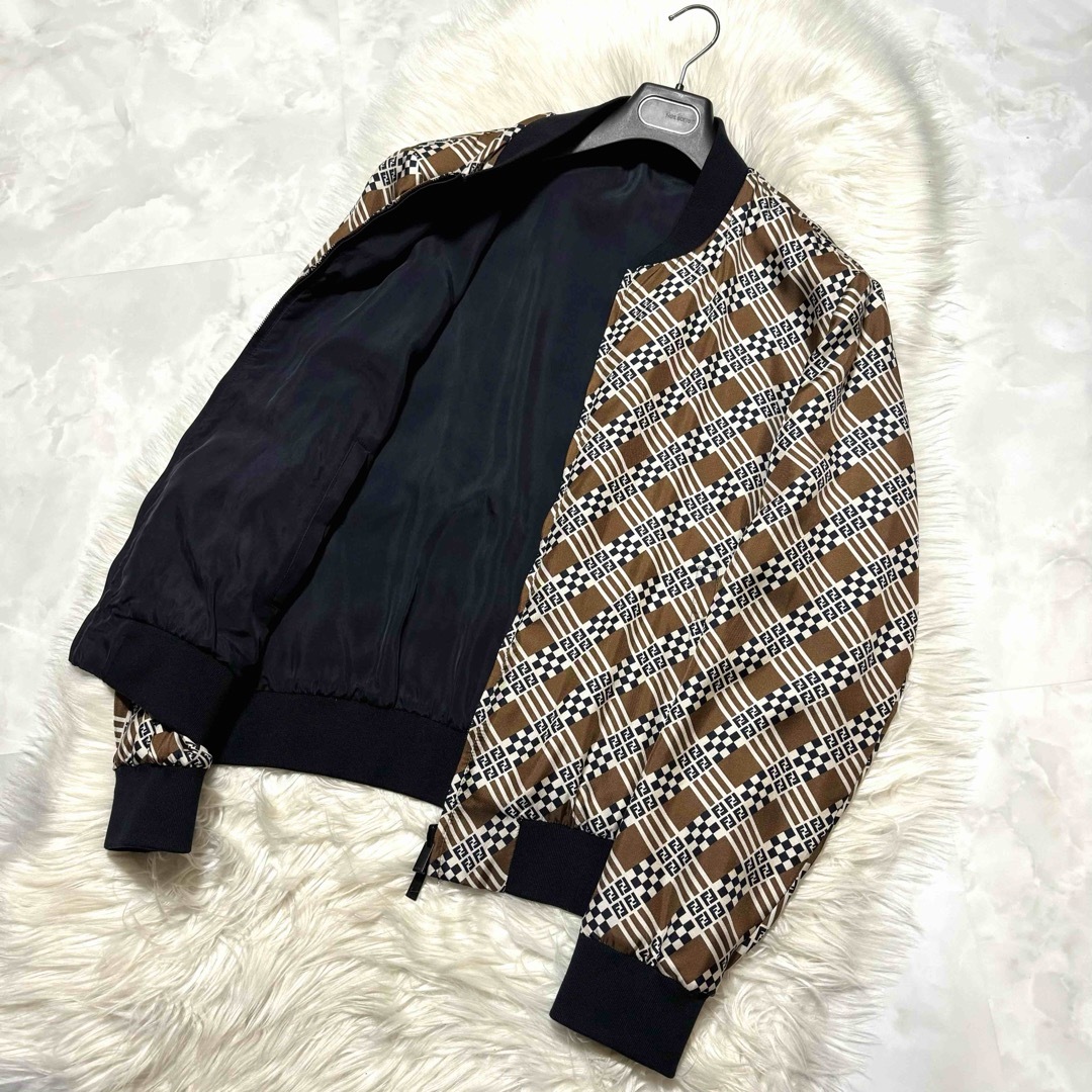 FENDI - 本物 極美品 フェンディ ズッカ柄 ZIP UP ブルゾン FENDI - 本物 極美品 フェンディ ズッカ柄 ZIP UP ブルゾン