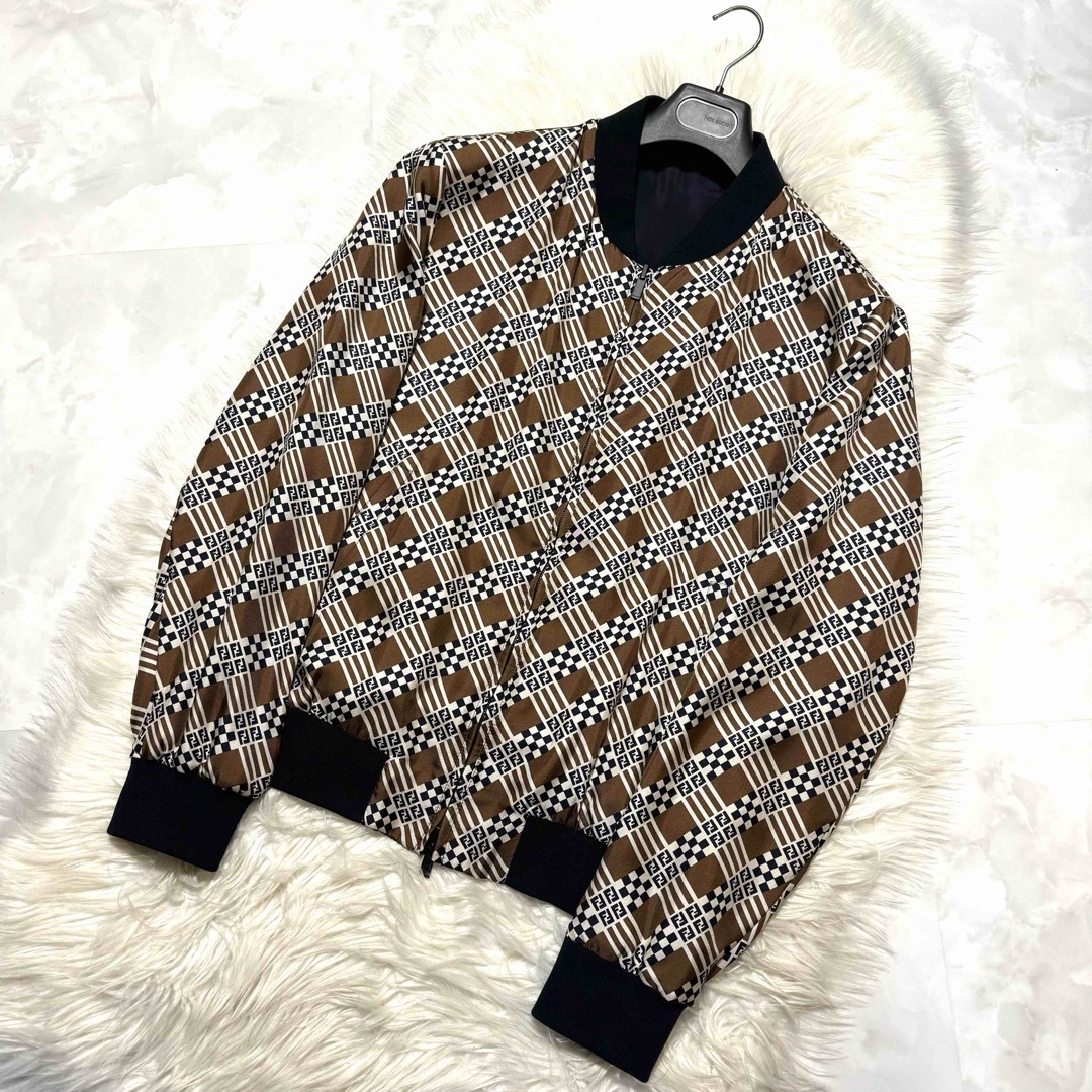 FENDI - 本物 極美品 フェンディ ズッカ柄 ZIP UP ブルゾン FENDI - 本物 極美品 フェンディ ズッカ柄 ZIP UP ブルゾン
