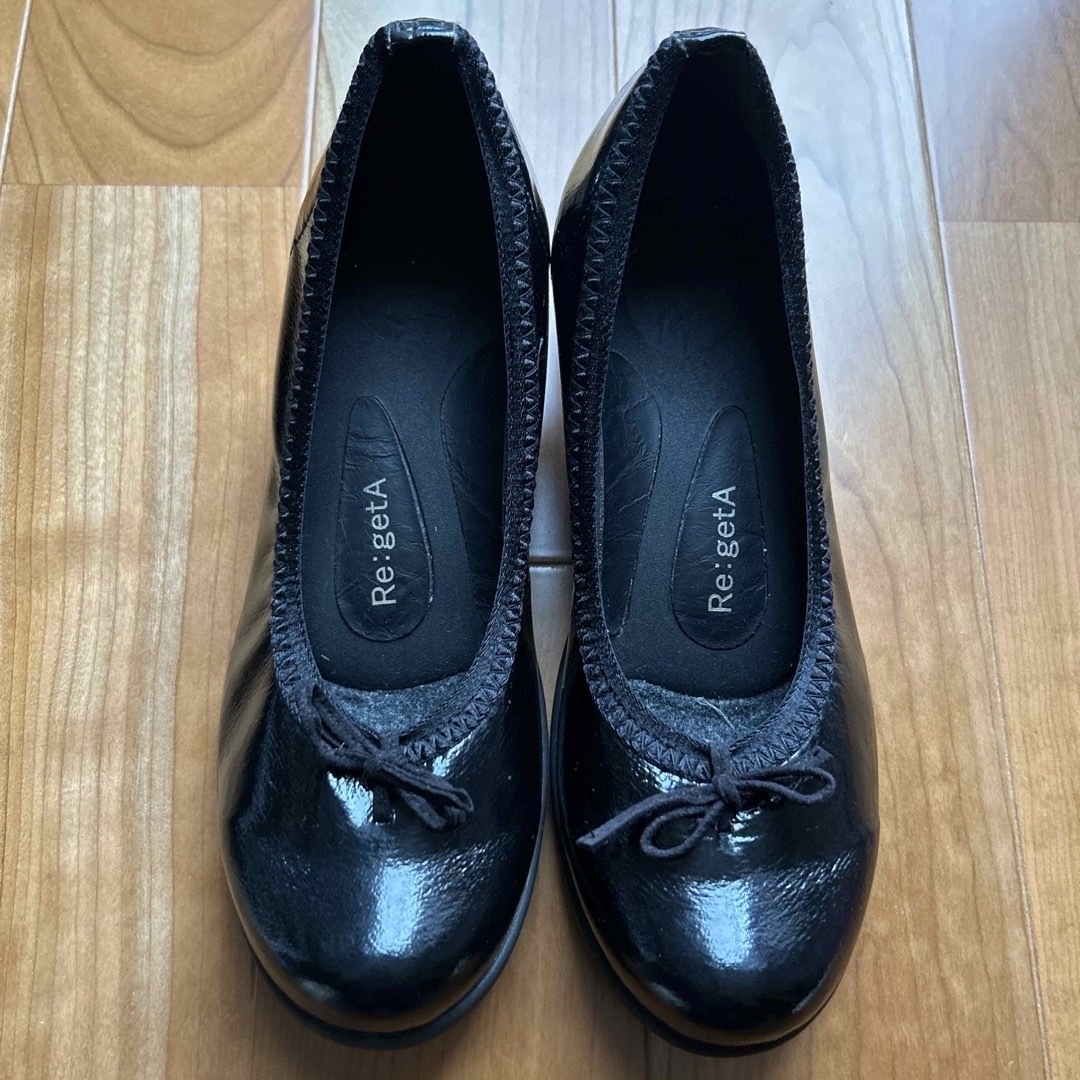 Re:getA(リゲッタ)の美品　婦人靴　レディース　リゲッタ　厚底　フラット　パンプス　ローファー　M 黒 レディースの靴/シューズ(ハイヒール/パンプス)の商品写真