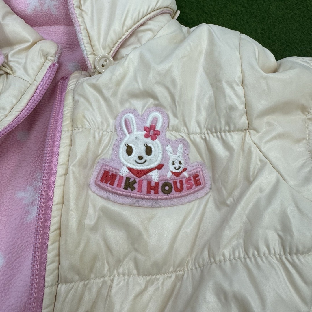 mikihouse(ミキハウス)の美品　ミキハウス　リバーシブルダウン　裏フリース キッズ/ベビー/マタニティのキッズ服女の子用(90cm~)(ジャケット/上着)の商品写真