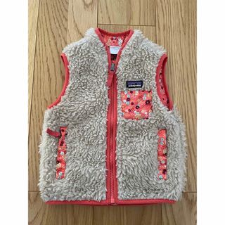 パタゴニア(patagonia)のパタゴニア　patagonia 2T オレンジ　女の子　花柄 ダウン　ボア(ジャケット/上着)