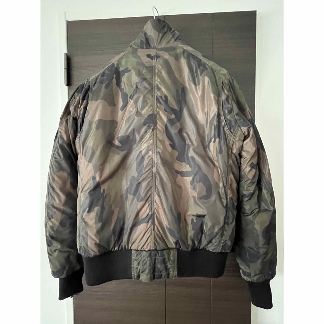 MONCLER - モンクレール リバーシブルダウン 国内正規品 RACINE MONCLER - モンクレール リバーシブルダウン 国内正規品 RACINE