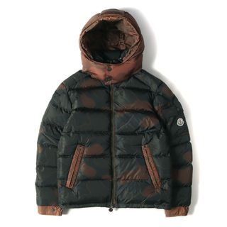 モンクレール(MONCLER)の美品 MONCLER モンクレール ダウン ジャケット サイズ:0 迷彩柄 フード付き ナイロン ダウンジャケット MAYA C20914036605 アウター ブルゾン カモフラージュ 迷彩 カーキ ブラウン系【メンズ】【中古】(ダウンジャケット)