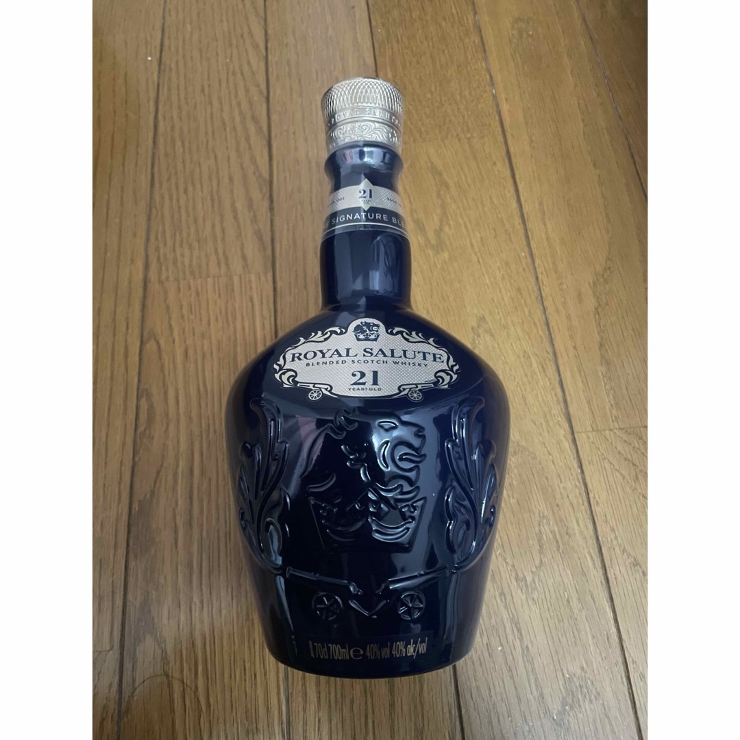ロイヤルサルート 新品(箱無し) ロイヤルサルート 新品(箱無し)