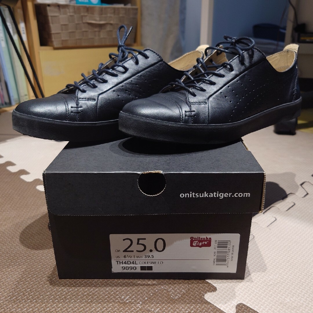 Onitsuka Tiger(オニツカタイガー)の【はる様ご依頼分】オニツカタイガー　COLESNELO 25.0 メンズの靴/シューズ(スニーカー)の商品写真