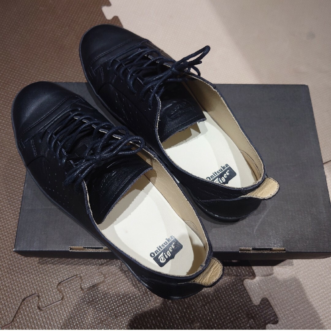 Onitsuka Tiger(オニツカタイガー)の【はる様ご依頼分】オニツカタイガー　COLESNELO 25.0 メンズの靴/シューズ(スニーカー)の商品写真