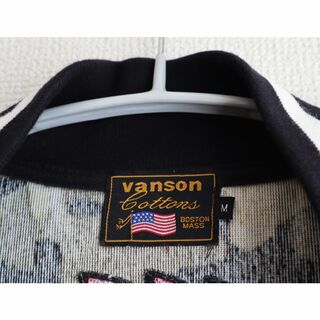 VANSON - VANSON × LOONEY TUNES トゥイーティー ボアジャケットの通販 ...