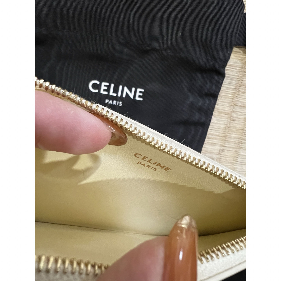 celine(セリーヌ)の最終値下げ！CELINE セリーヌ ジップ付きカードホルダー サンライト レディースのファッション小物(名刺入れ/定期入れ)の商品写真