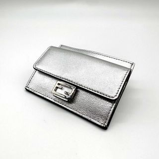 FENDI - 【美品】FENDI フェンディ コインケース カードケース 小銭