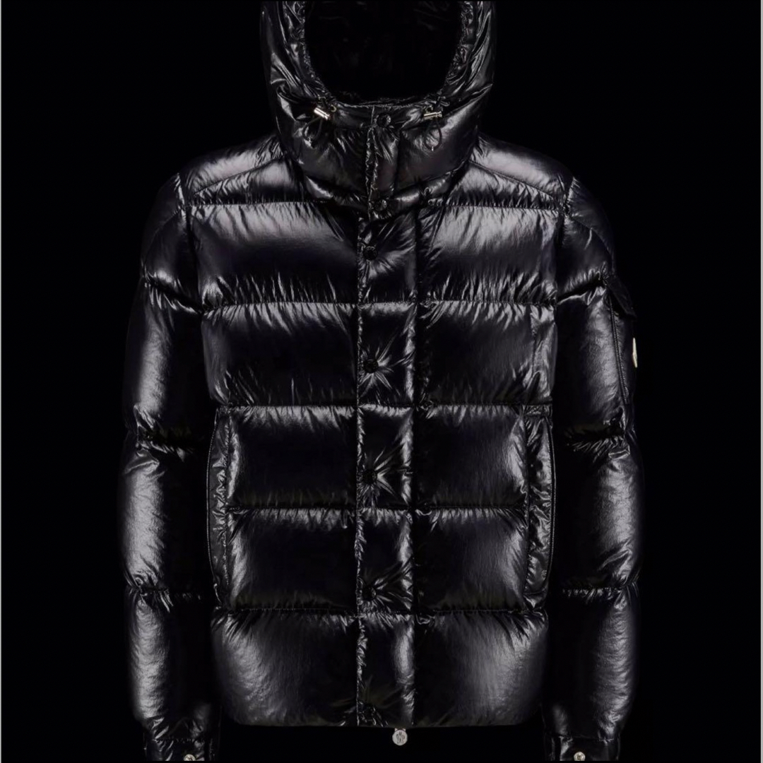 MONCLER(モンクレール)のMoncler 70周年記念 限定品 Maya マヤ 70 メンズのジャケット/アウター(ダウンジャケット)の商品写真