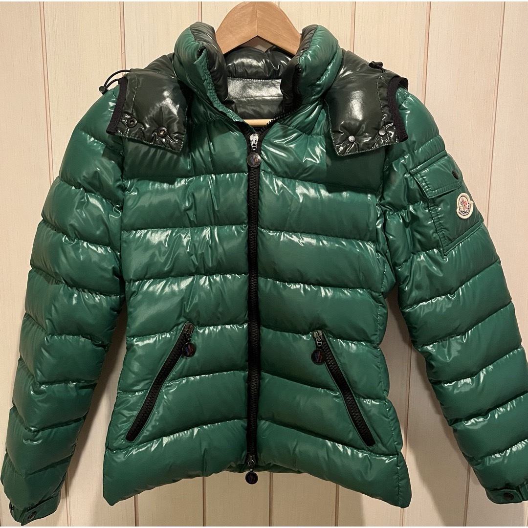 ダウンジャケットMONCLER ダウンジャケット