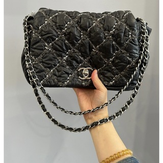 シャネル(CHANEL)のシャネル　ショルダーバッグ(ショルダーバッグ)