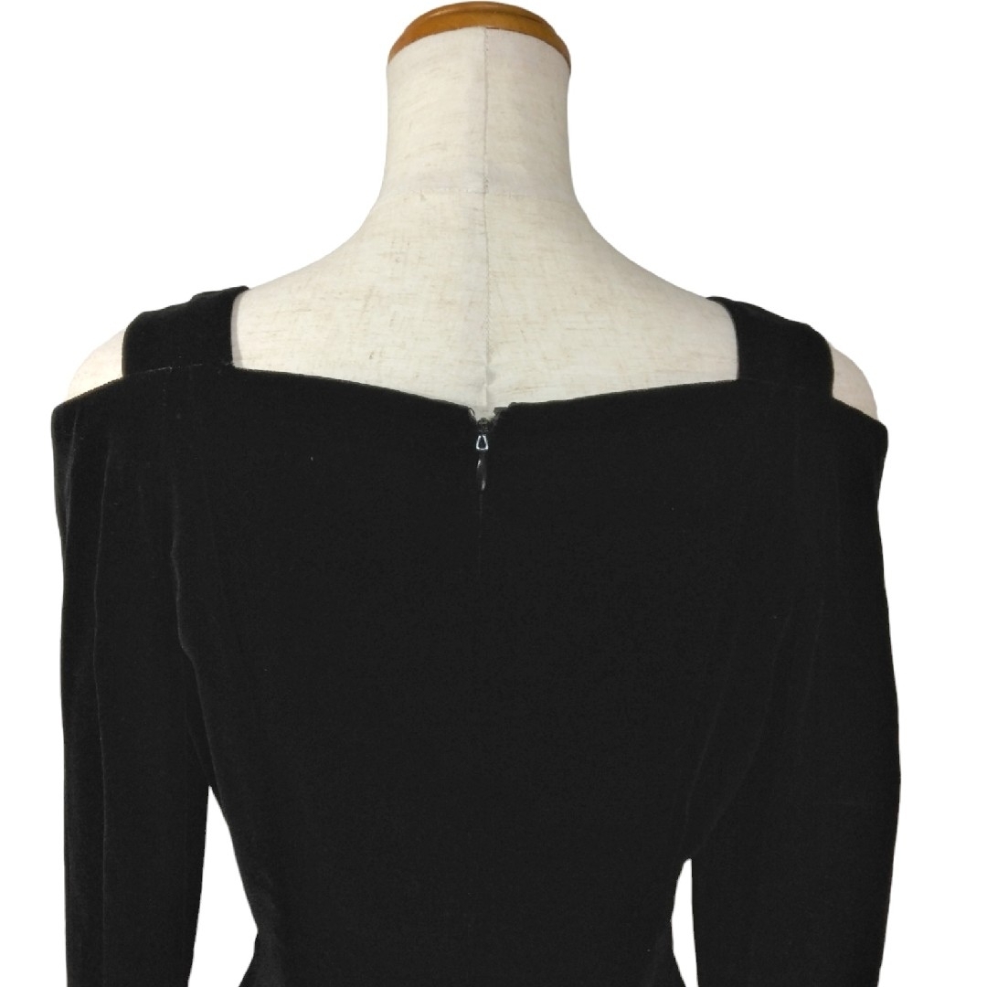 PREFERENCE ベルベット ベロア レースフラワー ドレス 肩出し 黒 レディースのフォーマル/ドレス(ミディアムドレス)の商品写真