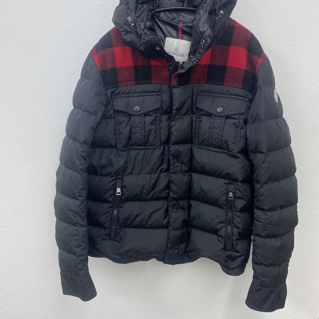 MONCLER(モンクレール)のモンクレール　ダウン ジャケット サイズ3 メンズのジャケット/アウター(ダウンジャケット)の商品写真