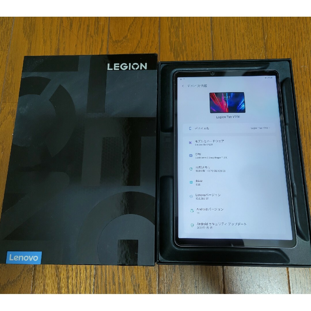 Lenovo(レノボ)のLenovo LEGION Y700 8GB/128GB スマホ/家電/カメラのPC/タブレット(タブレット)の商品写真