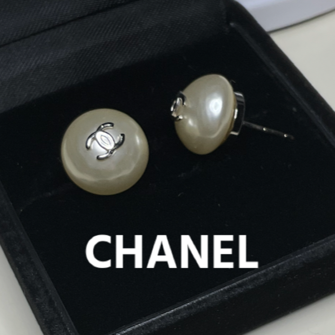 CHANEL(シャネル)の超レア貴重品☆シャネル・パール調ピアス/1998年ヴィンテージ美品☆ レディースのアクセサリー(ピアス)の商品写真