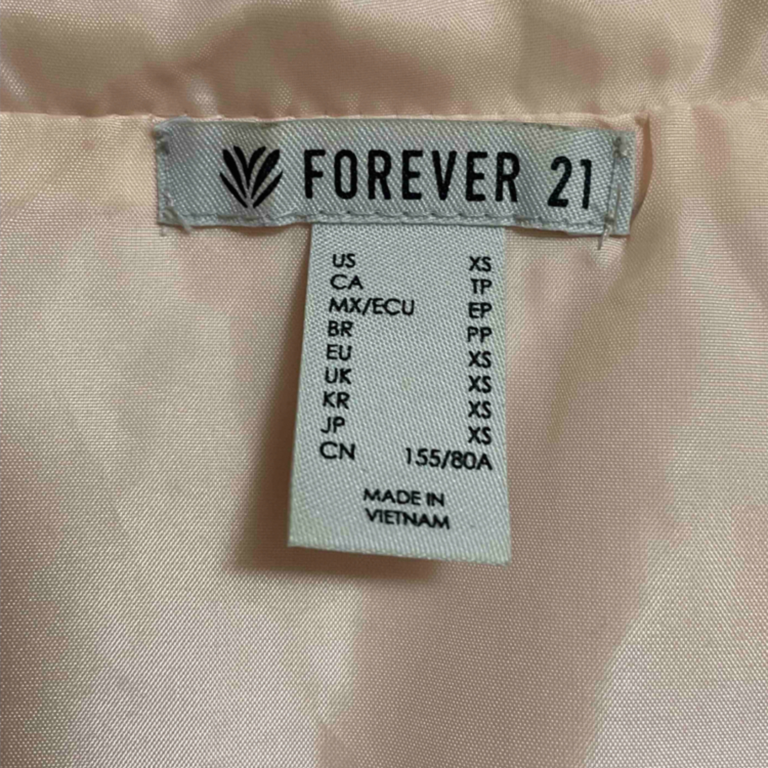 FOREVER 21(フォーエバートゥエンティーワン)の【Forever21 】レディース　ピンク　xsサイズ レディースのジャケット/アウター(ブルゾン)の商品写真