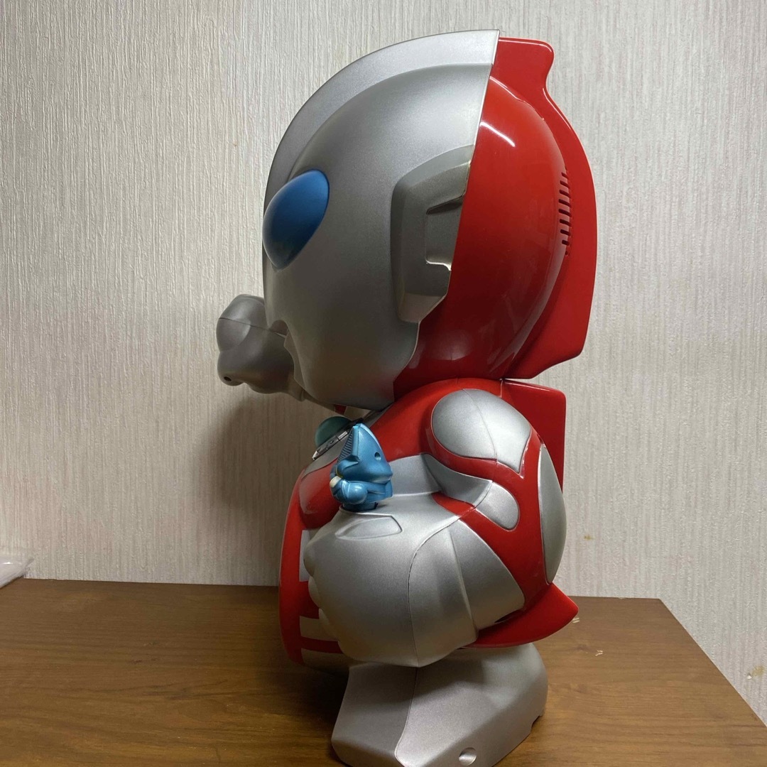 ウルトラマンパワード目覚まし時計の通販 by けい's shop|ラクマ ウルトラマンパワード目覚まし時計の通販 by けい's shop|ラクマ