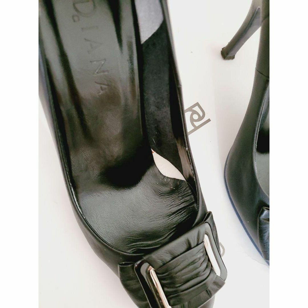 DIANA(ダイアナ)のダイアナ 24.5 デザインパンプス ブラック×ネイビー レディースの靴/シューズ(ハイヒール/パンプス)の商品写真