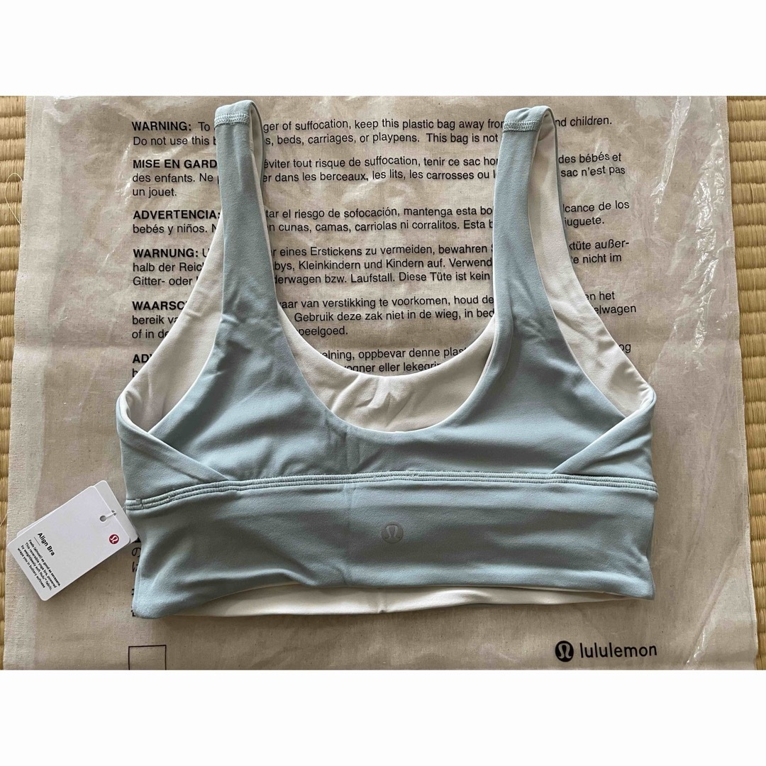 lululemon(ルルレモン)の新品 ルルレモン Align Bra (リバーシブル、サイズ6) スポーツ/アウトドアのトレーニング/エクササイズ(ヨガ)の商品写真