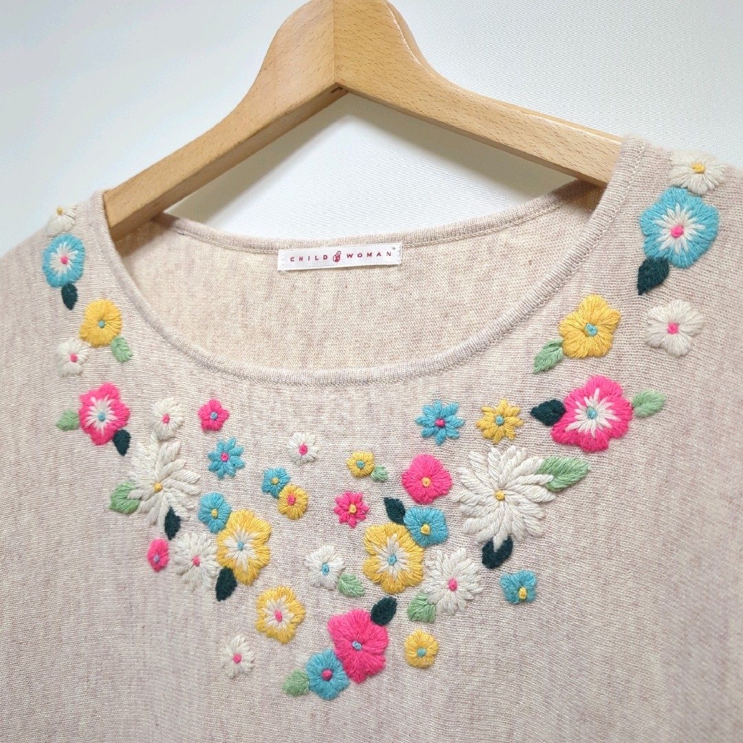 CHILD WOMAN(チャイルドウーマン)の★CHILD WOMAN 刺繍 ウール プルオーバー ニット セーター レディースのトップス(ニット/セーター)の商品写真