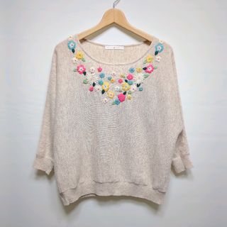 チャイルドウーマン(CHILD WOMAN)の★CHILD WOMAN 刺繍 ウール プルオーバー ニット セーター(ニット/セーター)