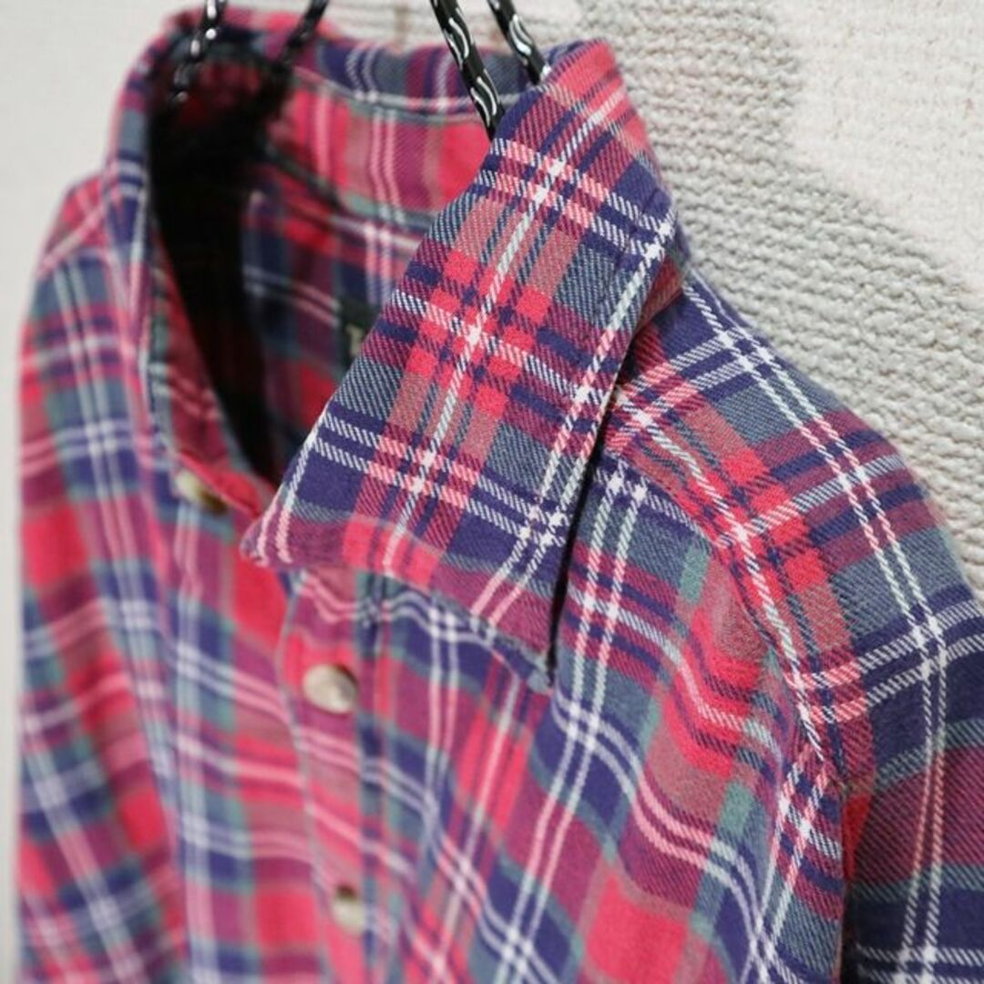 Timberland(ティンバーランド)の ◆古着◆　00’年代　Timberland　 コットンネルチェックシャツ　赤系 メンズのトップス(シャツ)の商品写真