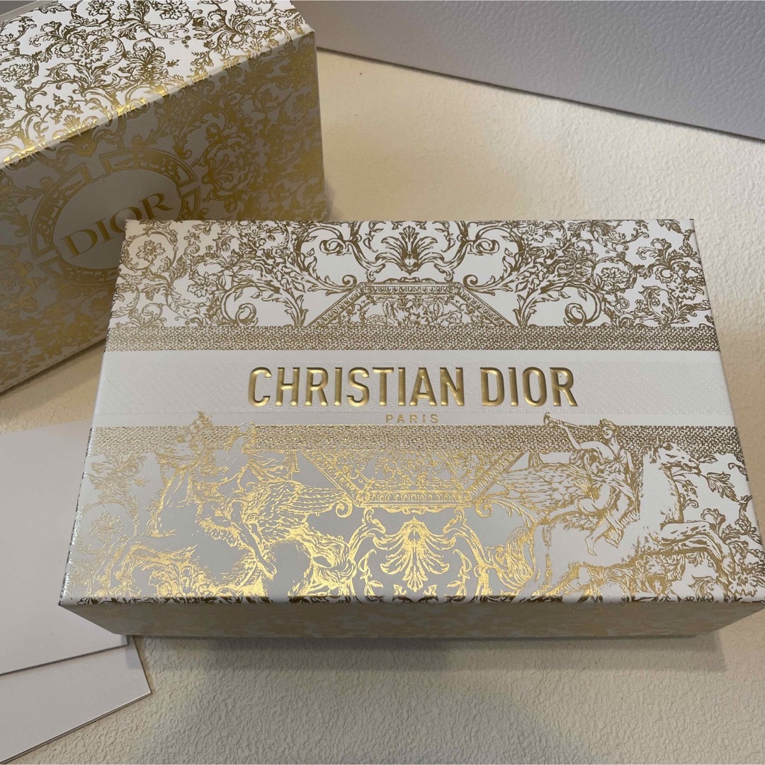Christian Dior(クリスチャンディオール)のディオール ホリデー オファー DIOR アディクト ビューティー リチュアル コスメ/美容のキット/セット(コフレ/メイクアップセット)の商品写真