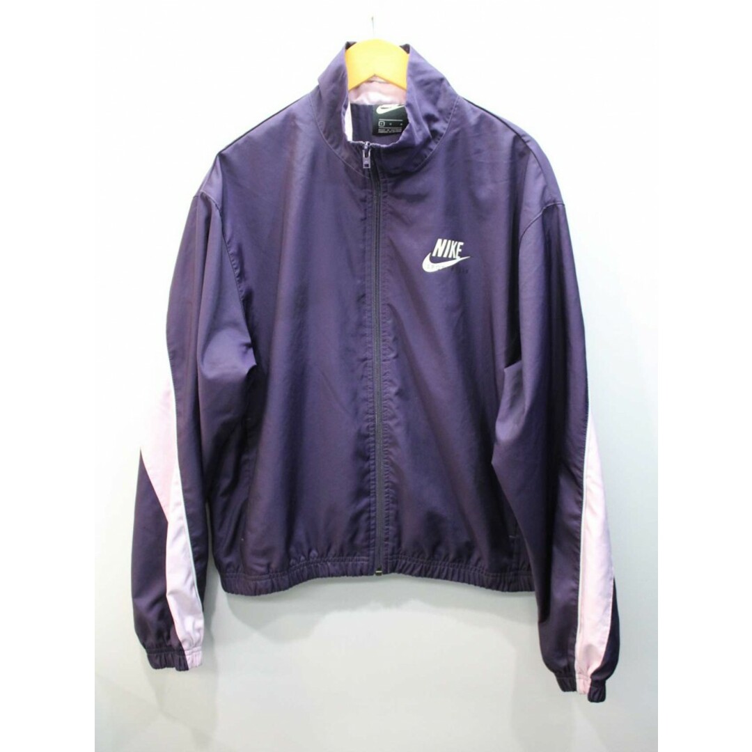 NIKE(ナイキ)の▲NIKE/ナイキ▲ヘリテージウーブジャケット/アウター/スポーツ  パープル/紫系 レディース L【中古】 春夏秋冬 320132 レディースのジャケット/アウター(その他)の商品写真