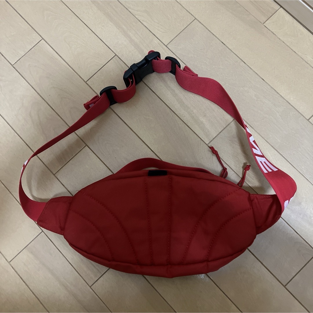 Supreme(シュプリーム)のSUPREME 18SS Waist Bag RED メンズのバッグ(ウエストポーチ)の商品写真