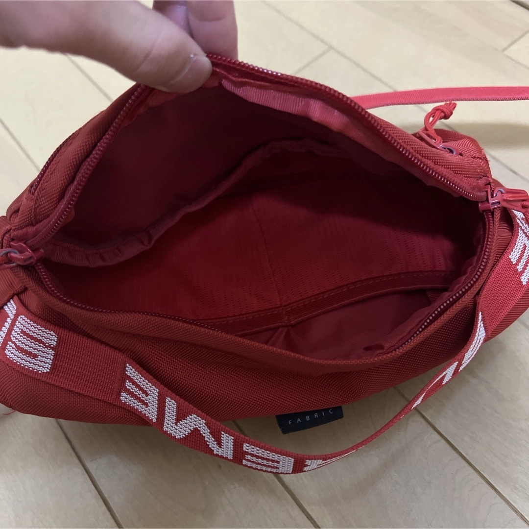 Supreme(シュプリーム)のSUPREME 18SS Waist Bag RED メンズのバッグ(ウエストポーチ)の商品写真