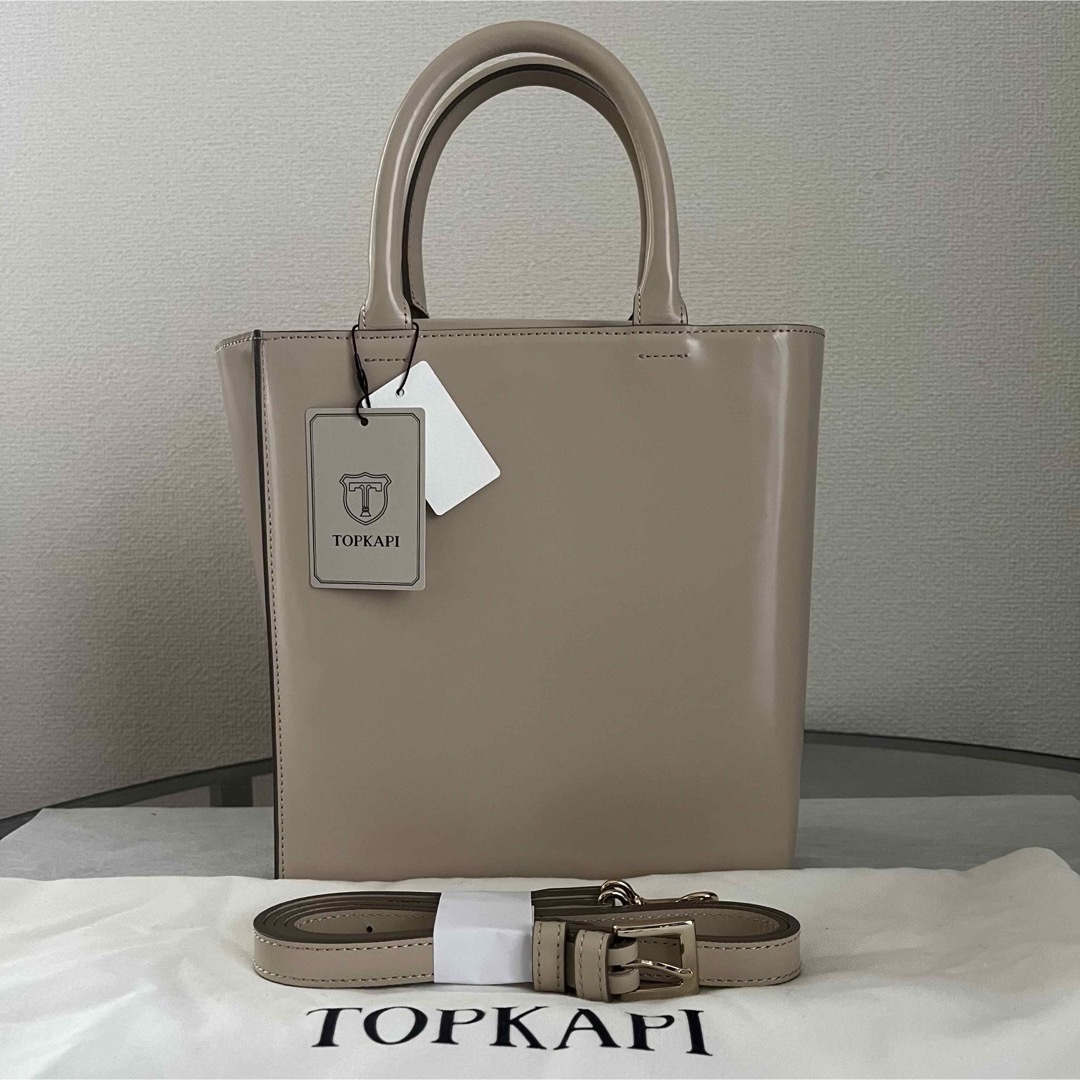 TOPKAPI(トプカピ)のトプカピ TOPKAPI ガラスレザー ショルダーバッグ MEL メル レディースのバッグ(ショルダーバッグ)の商品写真