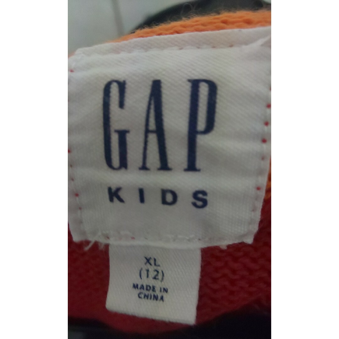 GAP(ギャップ)のGAP セーター男子用 キッズ/ベビー/マタニティのキッズ服男の子用(90cm~)(ニット)の商品写真