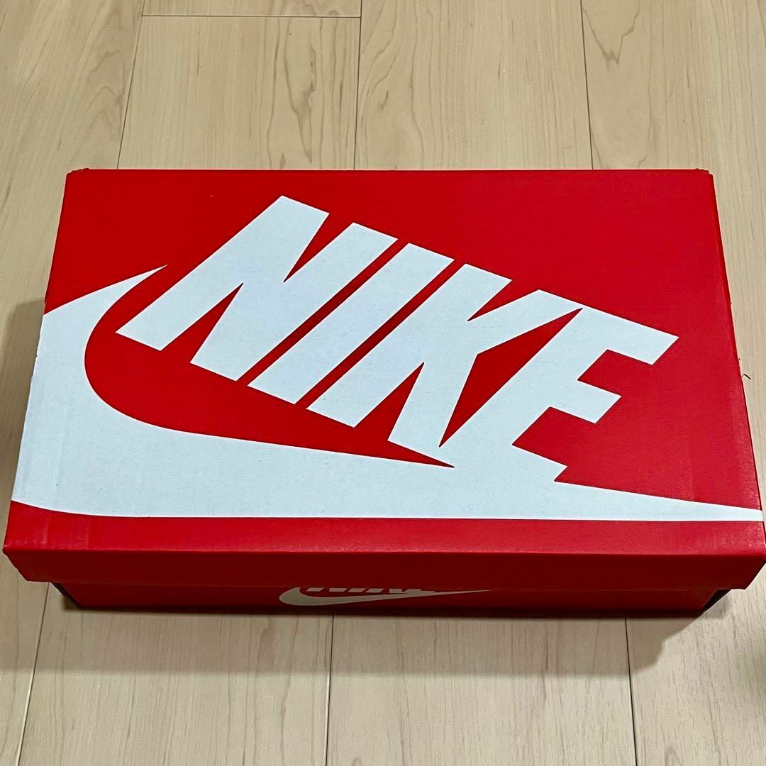 NIKE(ナイキ)の新品24.5／Nike Dunk High Championship White レディースの靴/シューズ(スニーカー)の商品写真