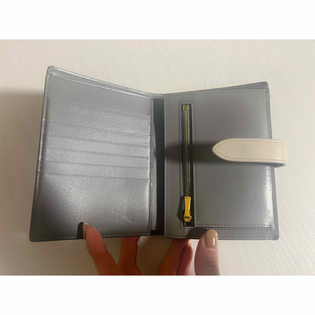 celine(セリーヌ)の《hana様専用》CELINE WALLET ミディアムストラップ ウォレット レディースのファッション小物(財布)の商品写真