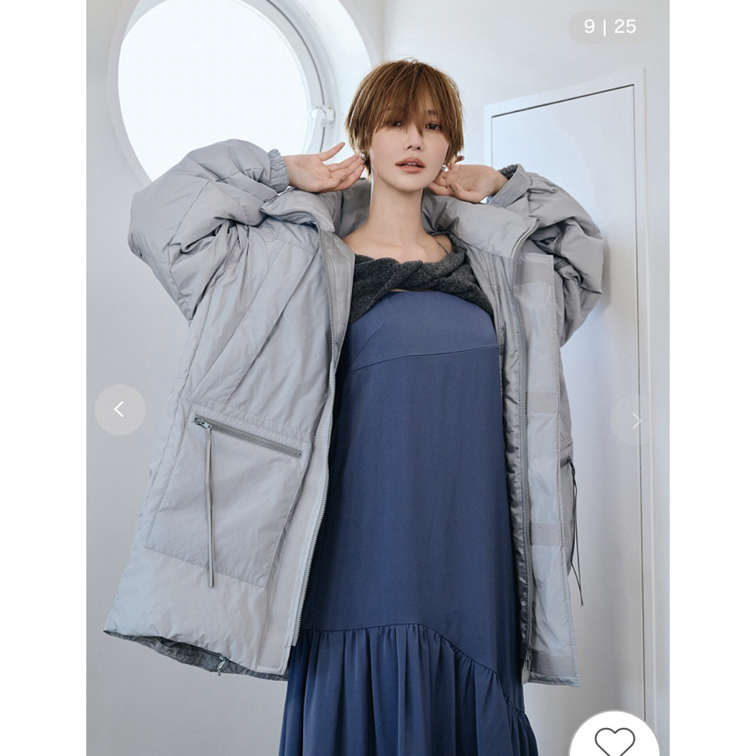 emmi atelier(エミアトリエ)の《新品未使用》【emmi atelier】クロスニットセットワンピース レディースのワンピース(ロングワンピース/マキシワンピース)の商品写真