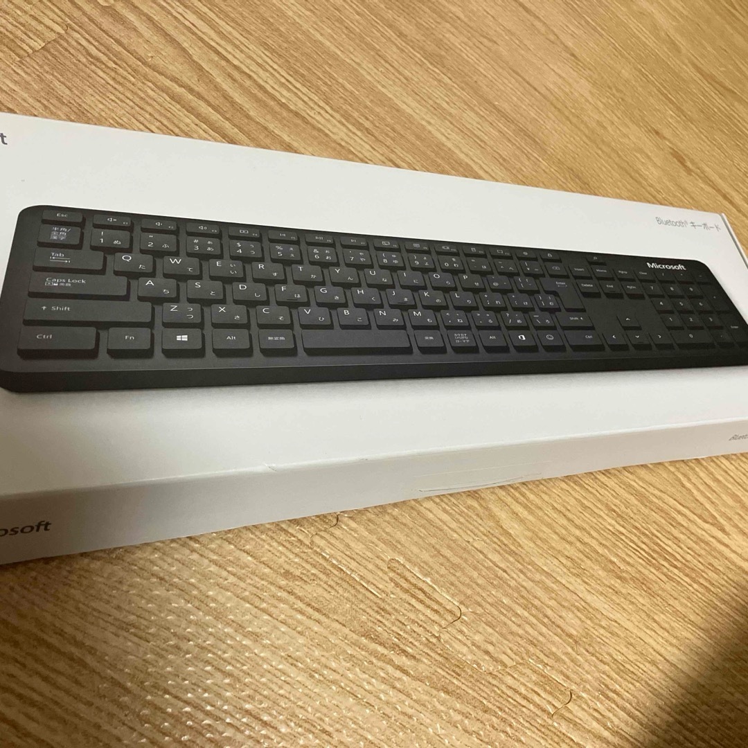 Microsoft(マイクロソフト)のMicrosoft BLUETOOTH KEYBOARD スマホ/家電/カメラのPC/タブレット(PC周辺機器)の商品写真