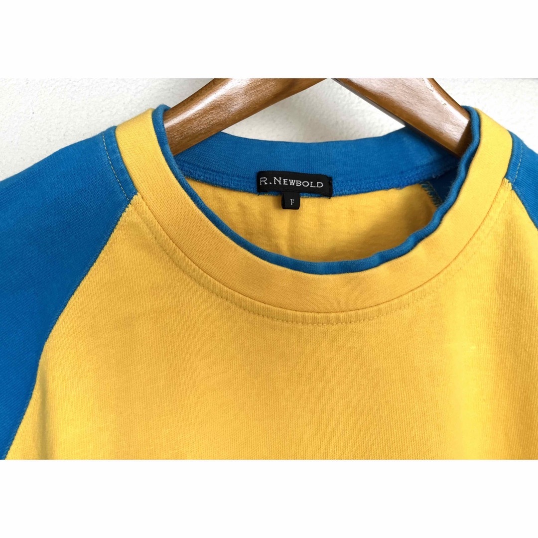 R.NEWBOLD(アールニューボールド)の【Ladies'】 R.NEWBOLD イエロー × ブルー トップス レディースのトップス(Tシャツ(長袖/七分))の商品写真