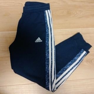 アディダス(adidas)のアディダス　ジャージパンツ　150(パンツ/スパッツ)